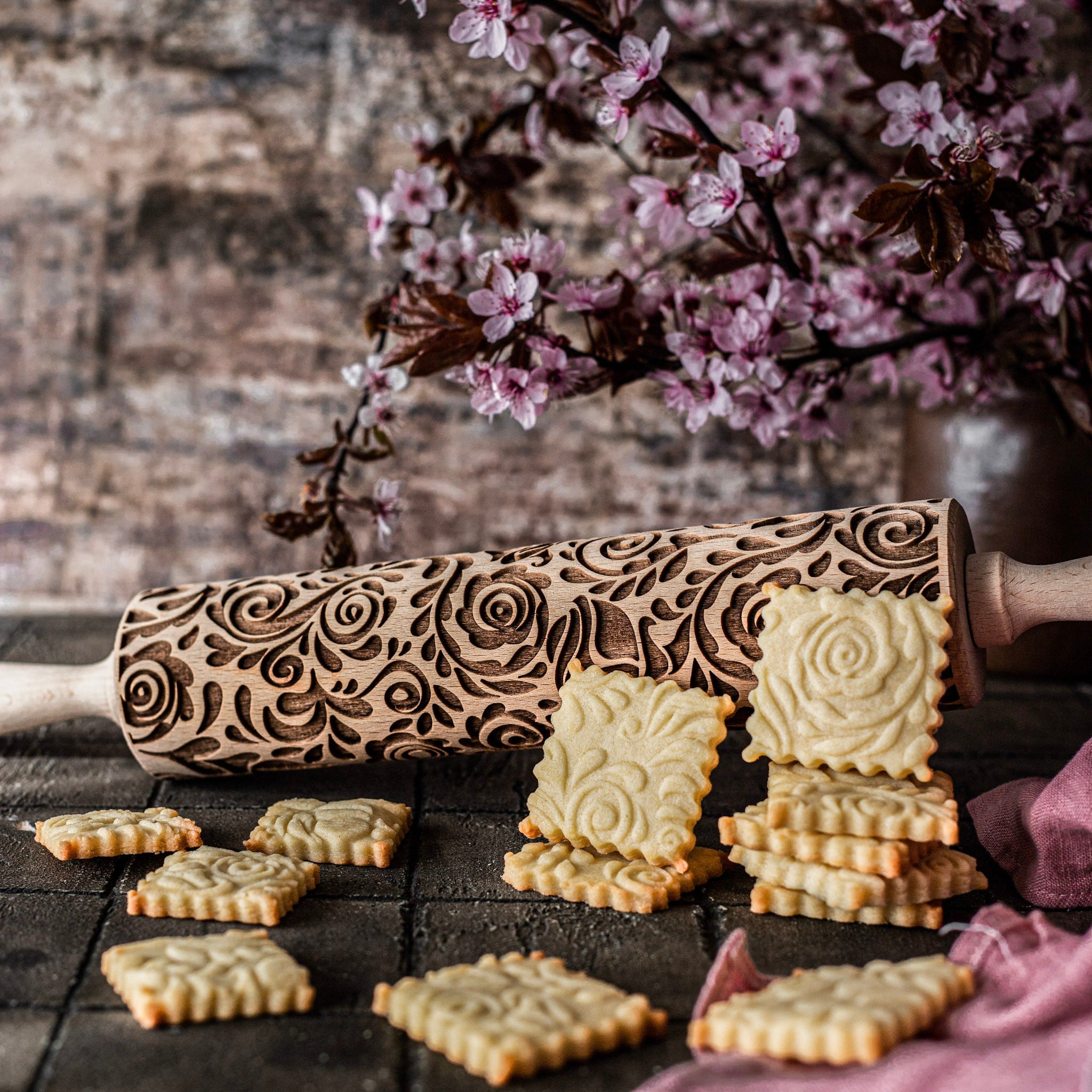 Enchandet Garden Rolling Pin